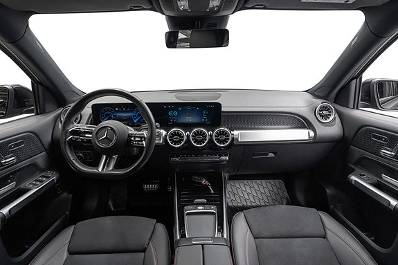 Mercedes-Benz EQB300 25 of 30