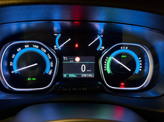 Opel Vivaro-e 18 of 30