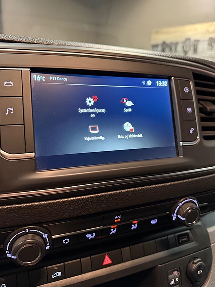 Opel Vivaro-e 24 of 30