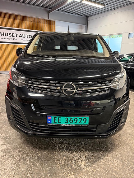 Opel Vivaro-e 2 of 30