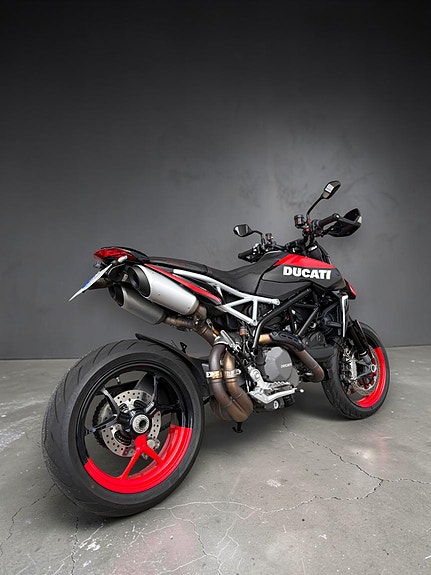 Ducati Hypermotard 950 RVE /STRØKEN/QUICKSHIFTER/1-EIER/NYEDEKK/ÅRLIG UTFØRT SERVICE 06.10.26 6 of 6