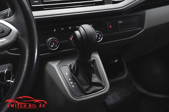 Volkswagen Transporter 13 of 22