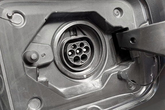 Toyota RAV4 8 of 30