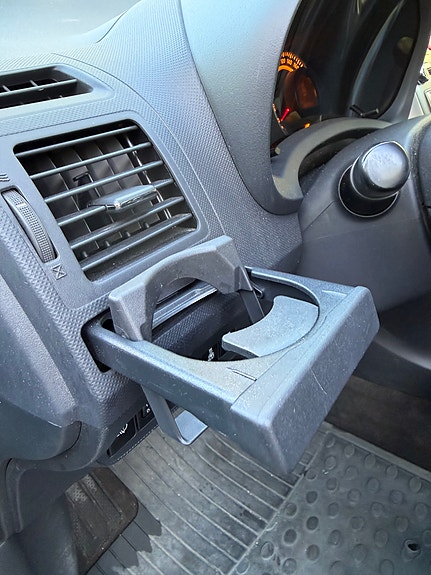 Toyota Auris 21 of 30