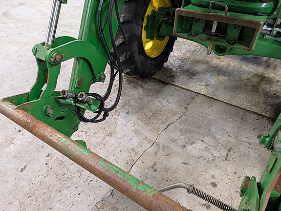 John Deere 5820 9 of 16