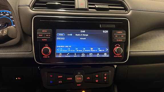 Nissan Leaf 23 of 27