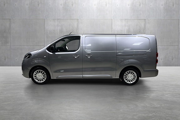 Toyota Proace 2 of 23