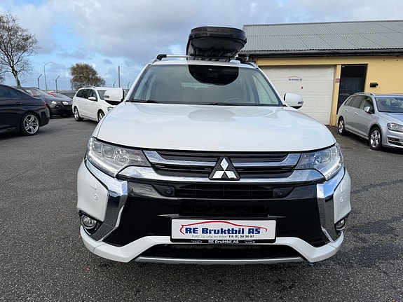 Mitsubishi Outlander 2 of 30