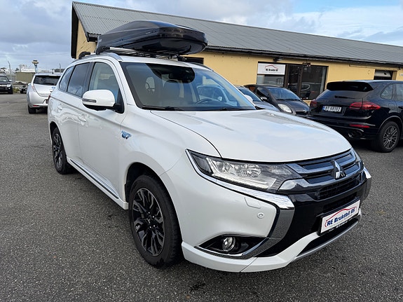 Mitsubishi Outlander 13 of 30