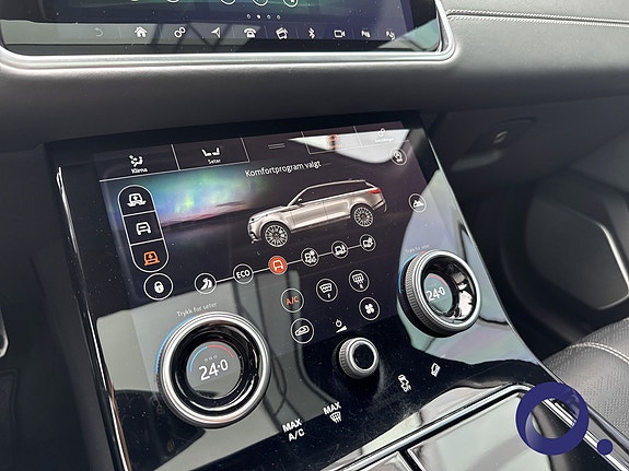 Land Rover Range Rover Velar 19 of 24