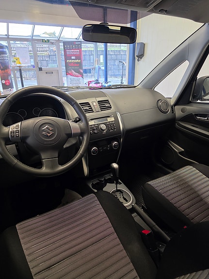 Suzuki SX4 7 of 19
