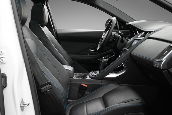 Jaguar E-PACE 7 of 27