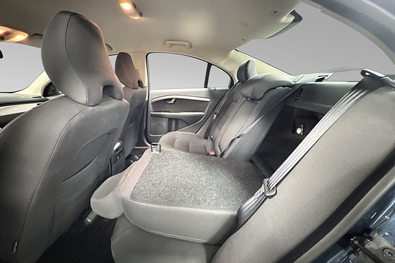 Volvo S80 16 of 30