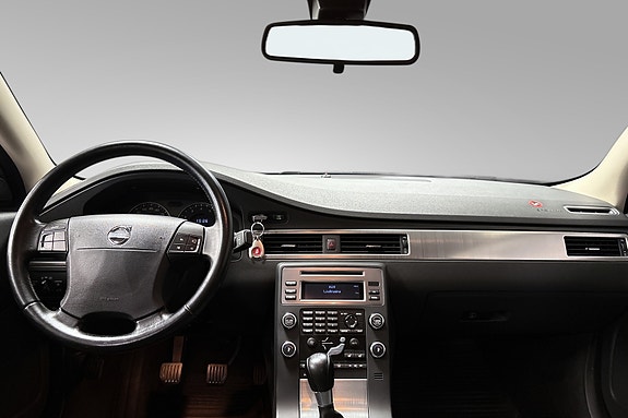Volvo S80 20 of 30