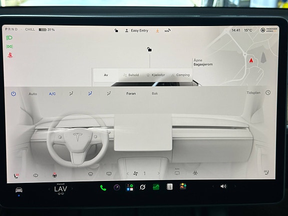 Tesla Model Y 16 of 20