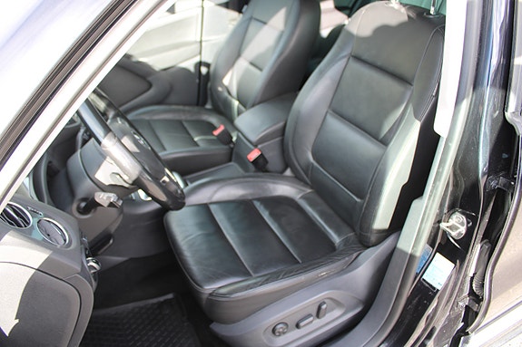 Volkswagen Tiguan 28 of 30
