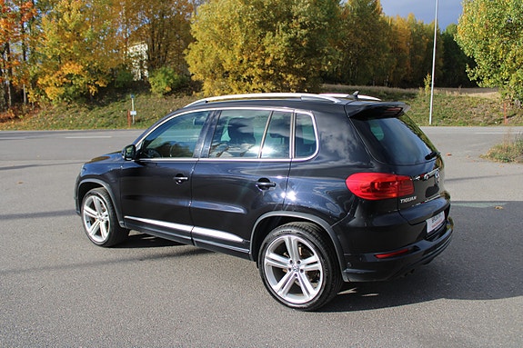 Volkswagen Tiguan 8 of 30