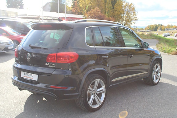Volkswagen Tiguan 4 of 30