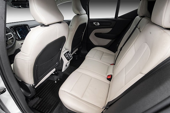 Volvo XC40 22 of 27