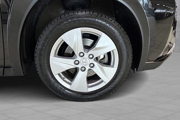 Lexus UX300e 19 of 20