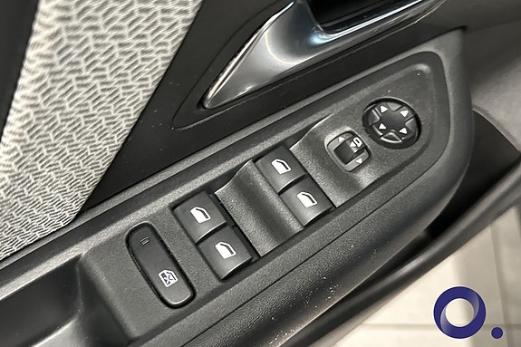 Citroen E-C4 24 of 30