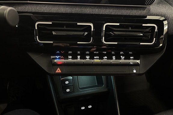 Renault 5 E-Tech 15 of 20