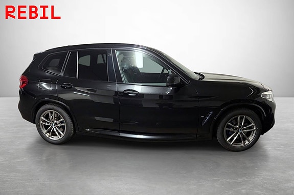 BMW X3 3 of 18