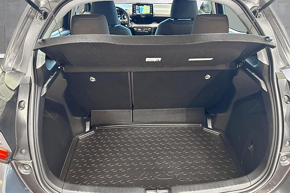 Toyota Yaris 18 of 25