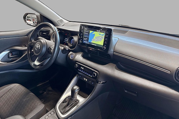 Toyota Yaris 15 of 25