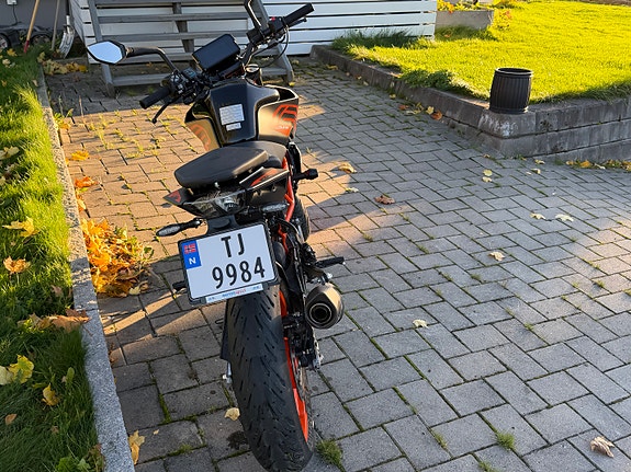 KTM Duke 125 - 2023 mod – Strøken og meget velholdt – Leo Vince – 10.000 km 4 of 17