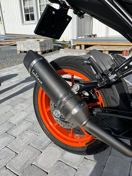 KTM Duke 125 - 2023 mod – Strøken og meget velholdt – Leo Vince – 10.000 km 11 of 17