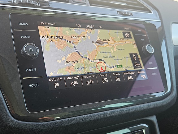 Volkswagen Tiguan 13 of 18