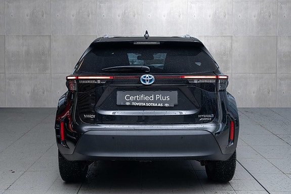 Toyota Yaris Cross 4 of 19