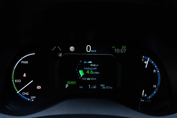 Toyota Yaris Cross 13 of 19