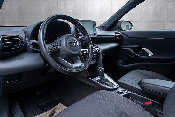 Toyota Yaris Cross 10 of 19