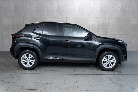 Toyota Yaris Cross 6 of 19