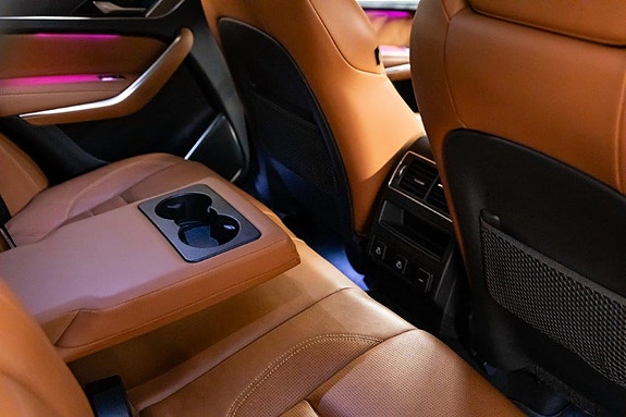 Jaguar F-PACE 19 of 30