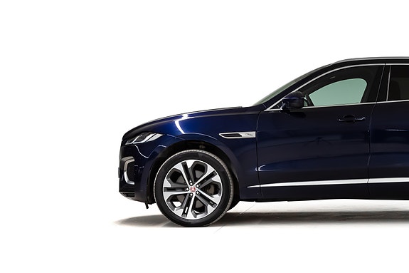 Jaguar F-PACE 9 of 30