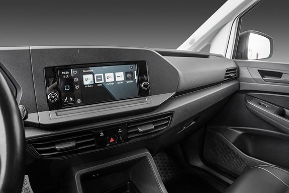 Volkswagen Caddy Maxi 13 of 22