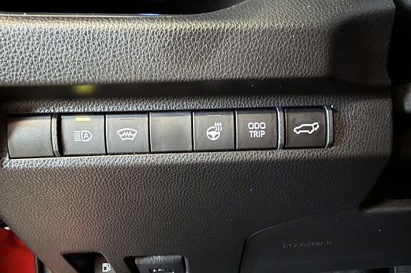 Toyota RAV4 10 of 29