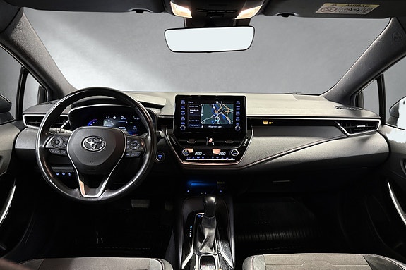 Toyota Corolla 16 of 28
