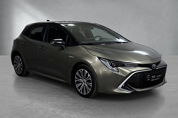 Toyota Corolla 3 of 28