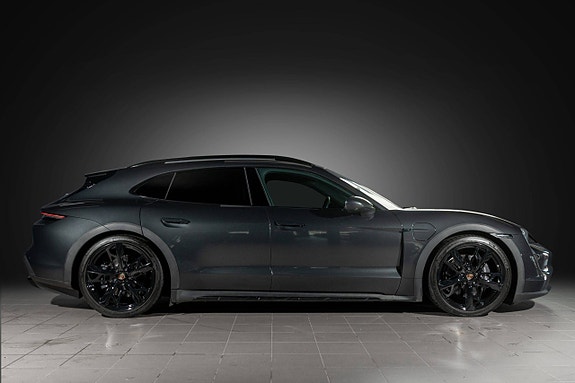 Porsche Taycan 4 5 of 30