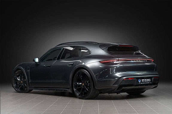 Porsche Taycan 4 2 of 30