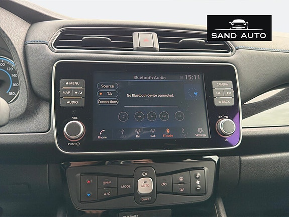 Nissan Leaf 24 of 30