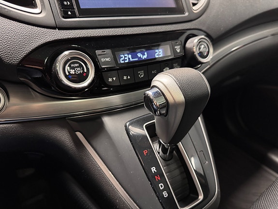Honda CR-V 9 of 18