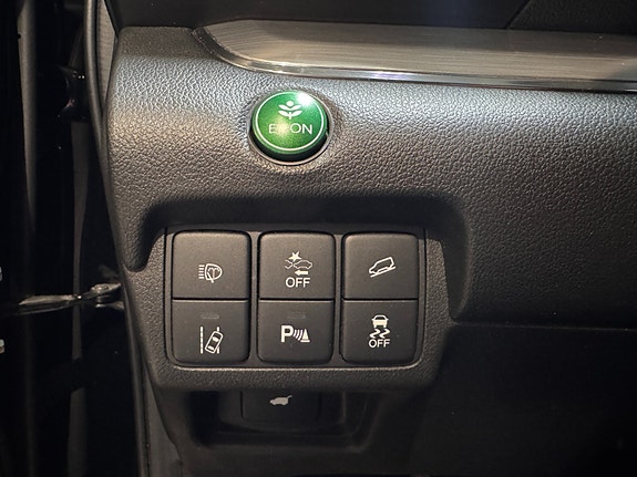 Honda CR-V 16 of 18