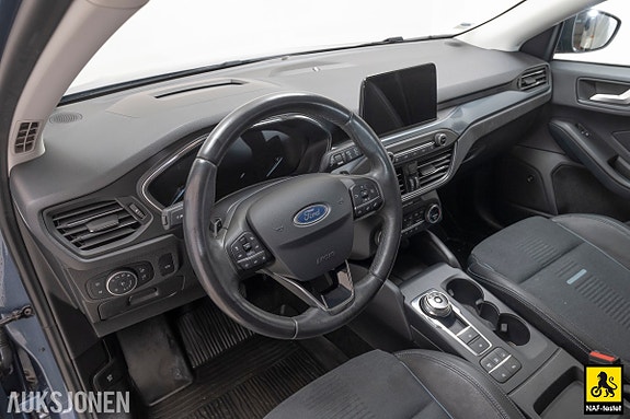 Ford Focus 11 of 30