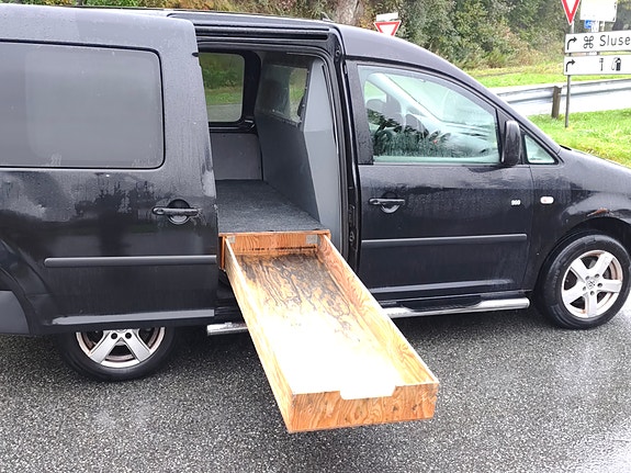 Volkswagen Caddy 8 of 14