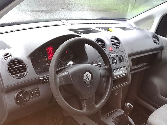 Volkswagen Caddy 14 of 14